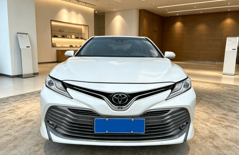 Toyota Camry 2018