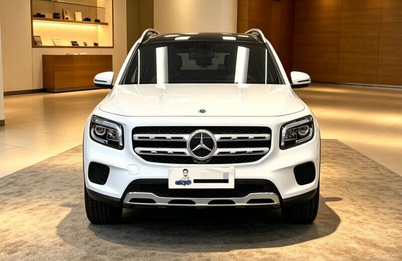 Mercedes-Benz  GLB 200，2021