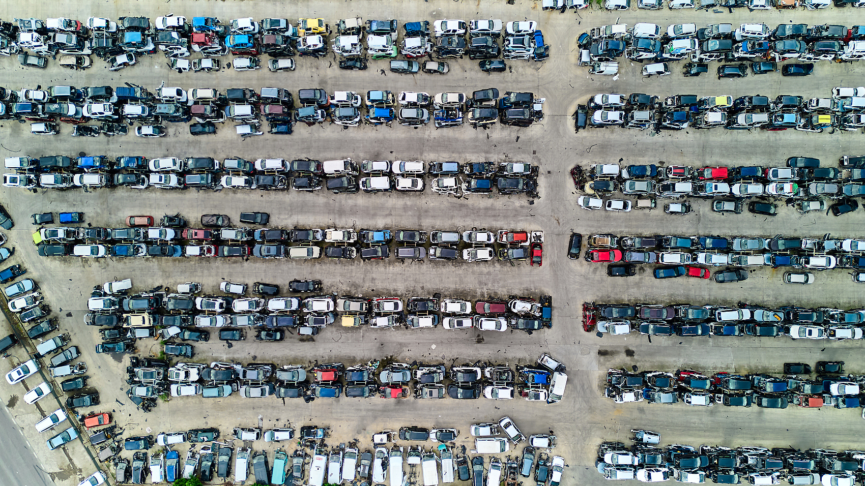 Representative imagery of organized vehicle inventory